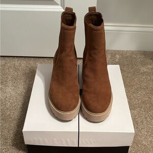 Dolce Vita Women’s Brown Suede Boots
